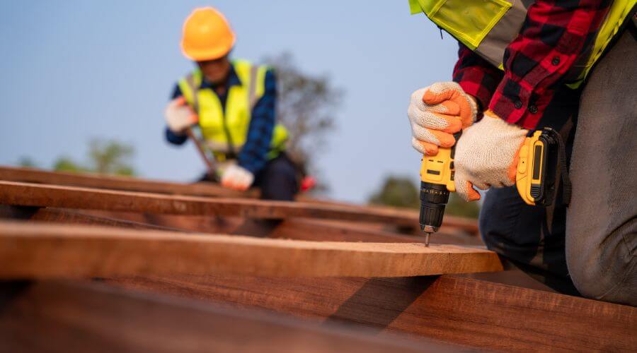 Professional residential roofers in Quincy, IN
